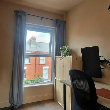 بيت للعطل Spacious Family Haven On Edge Of Centre *